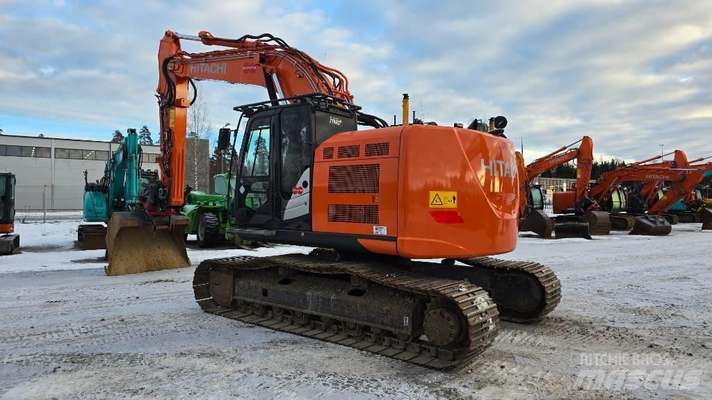 Hitachi ZX225USRLC-6 履帶式 挖土機/掘鑿機/挖掘機