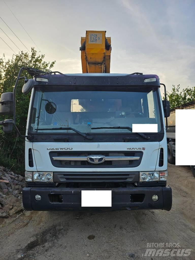 Jinwoo JW450 卡車裝載高空作業車