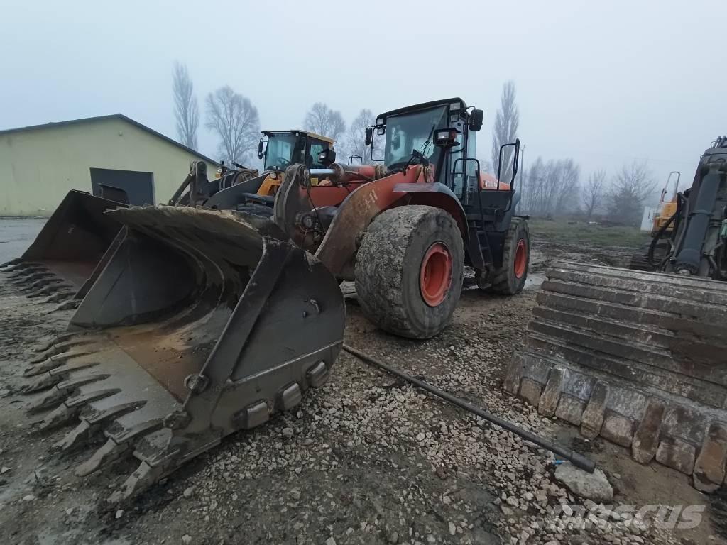 Hitachi ZW 310 輪胎式裝載機