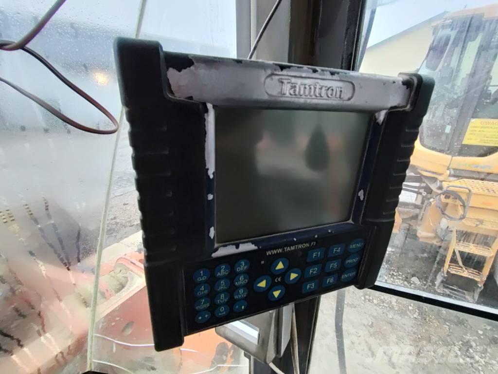 Hitachi ZW 310 輪胎式裝載機