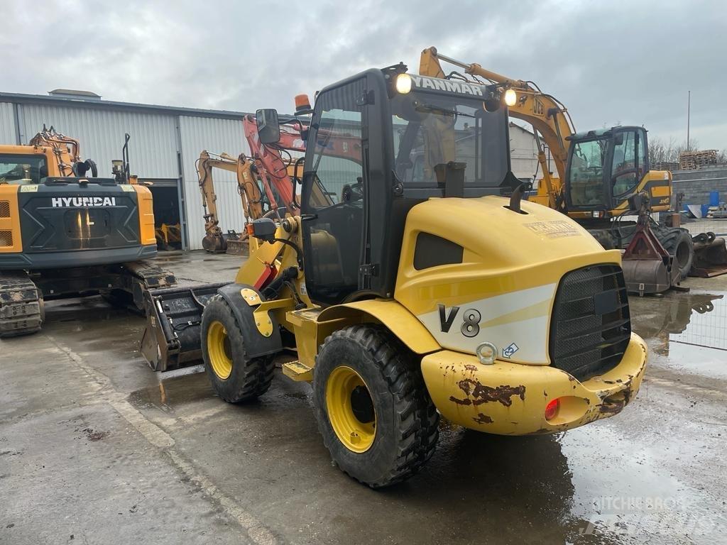 Yanmar V8 (26697) 輪胎式裝載機
