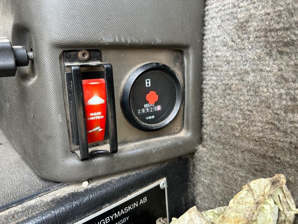 Ljungby L 15 輪胎式裝載機