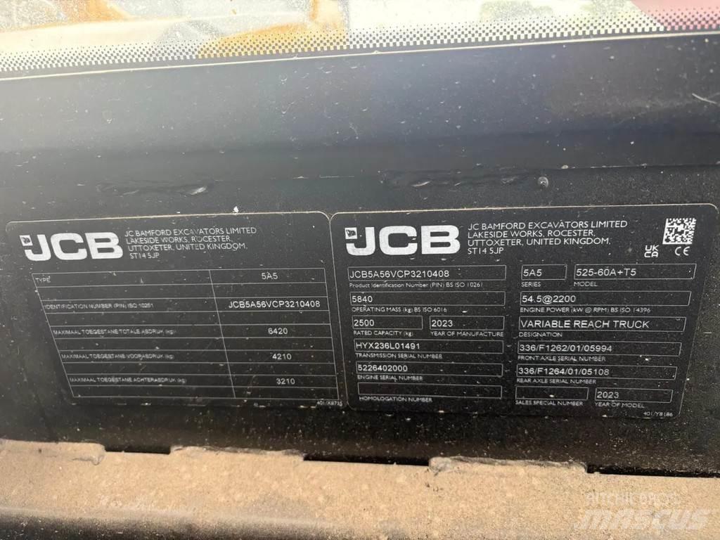JCB 525.60 農業用伸縮臂裝載機