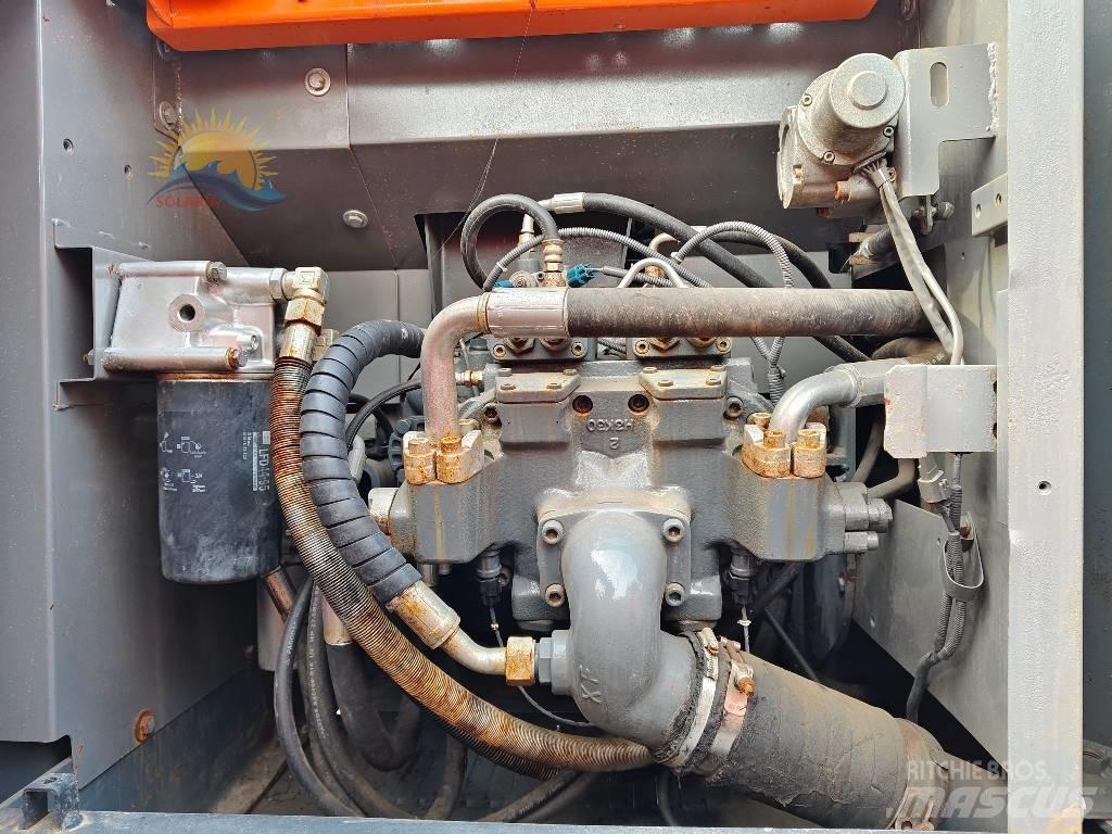 Hitachi ZX 200 履帶式 挖土機/掘鑿機/挖掘機