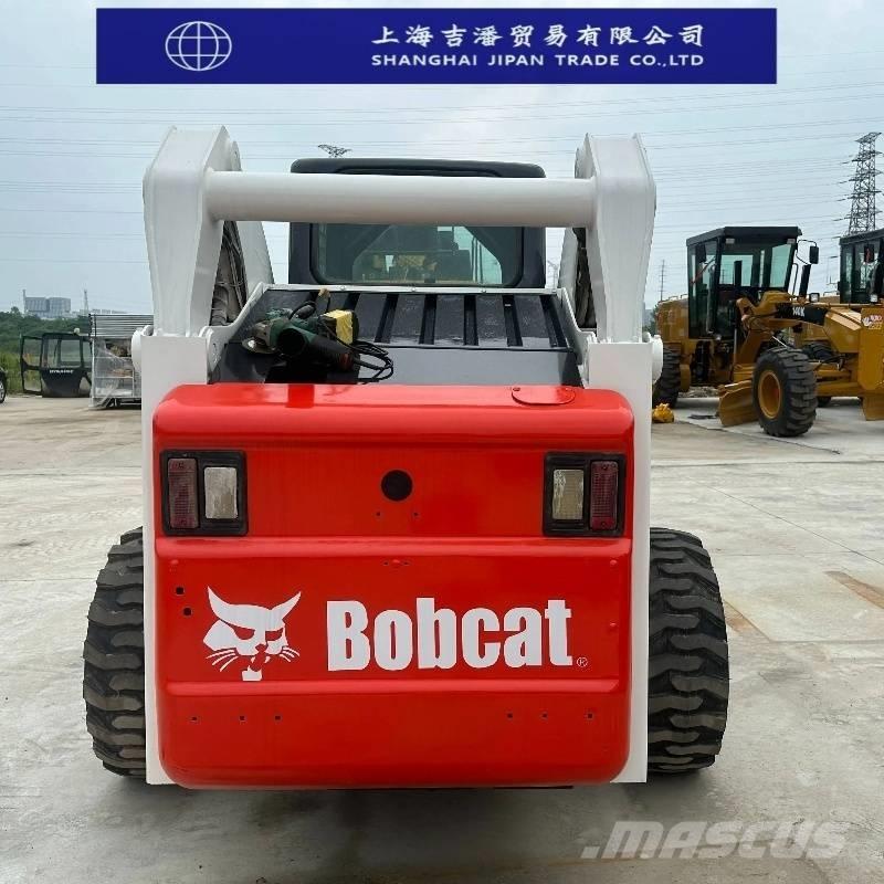 Bobcat s 300 滑移轉向裝載機