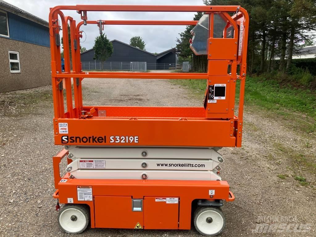 Snorkel S 3219 E 剪式升降機