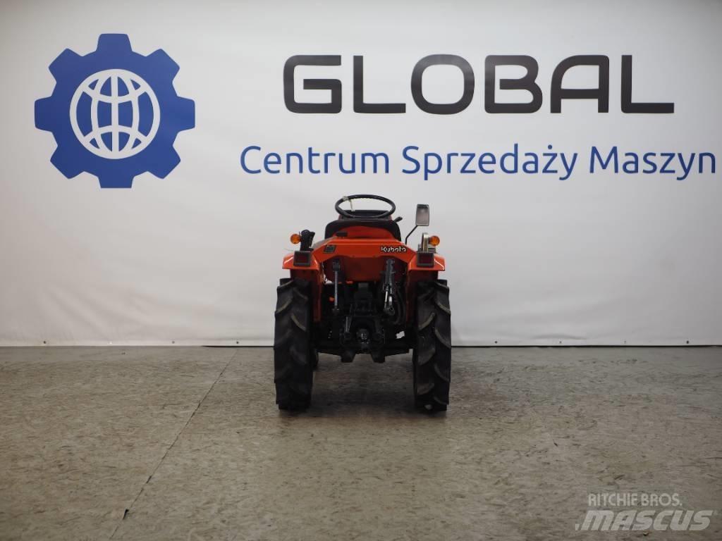 Kubota B 40 小型曳引機