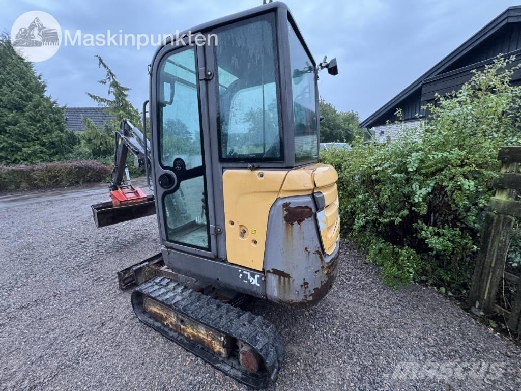 Volvo EC 18 C 小型挖土機/掘鑿機<7t(小型挖掘機)