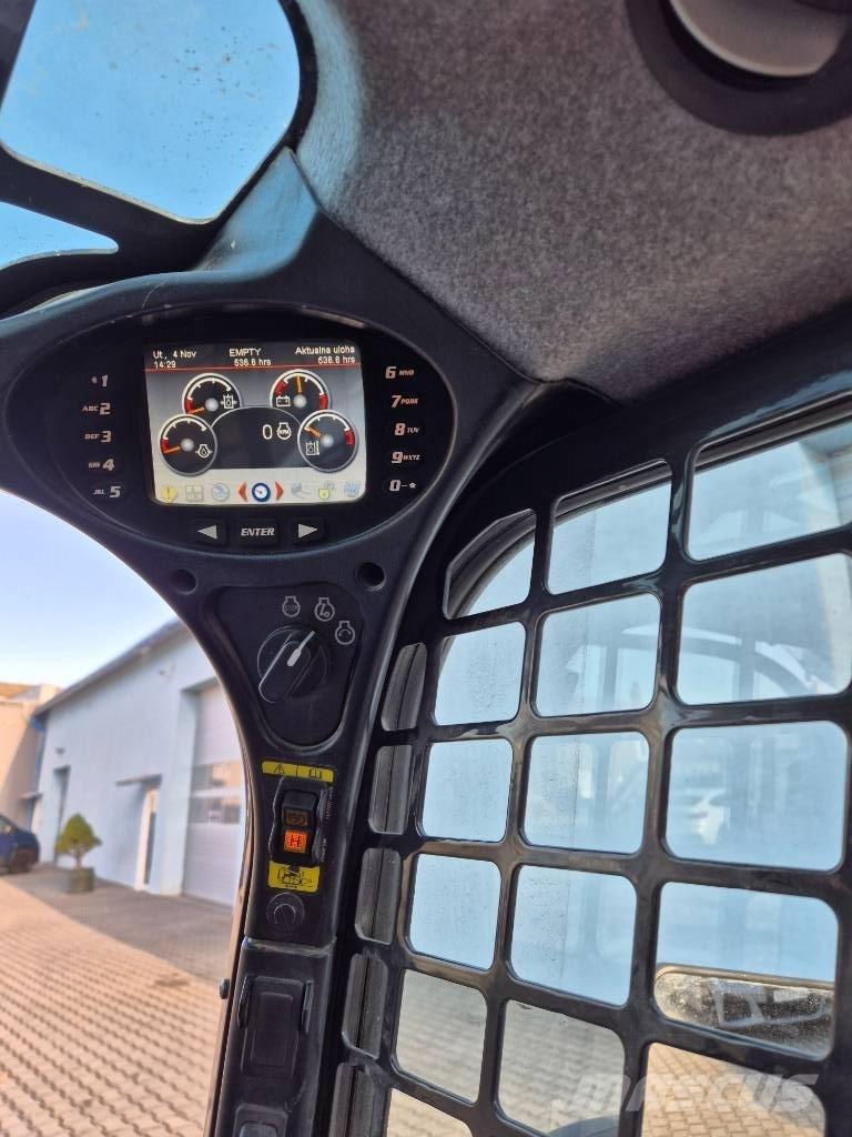 Bobcat S 530 滑移轉向裝載機