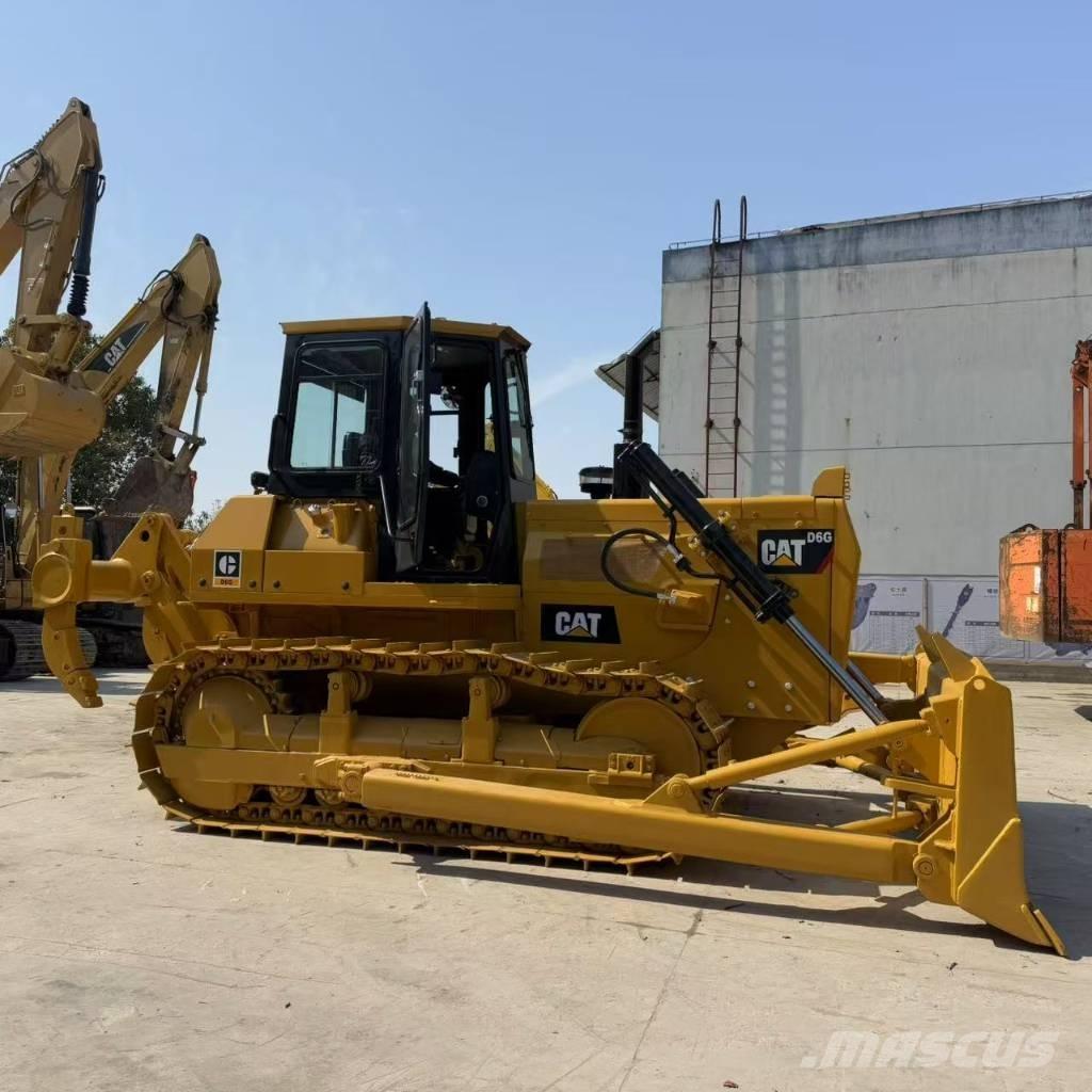 CAT D 7 G 平土機