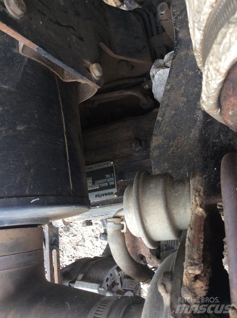 Komatsu WB 93 R 引擎/發動機