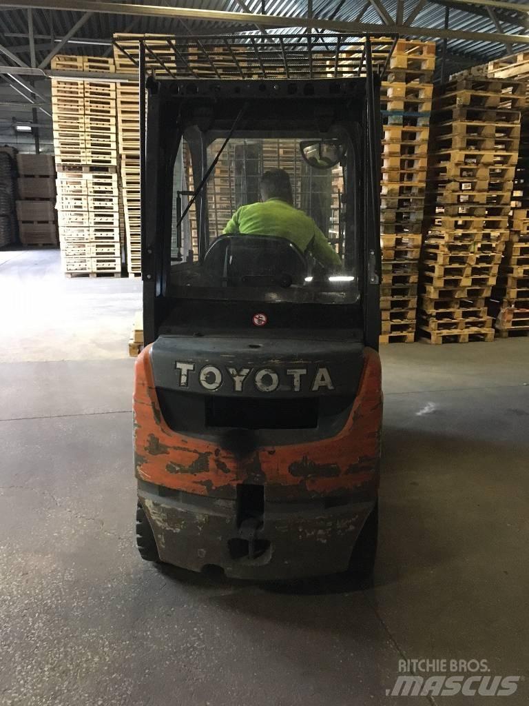 Toyota 8FDF18 柴油卡車