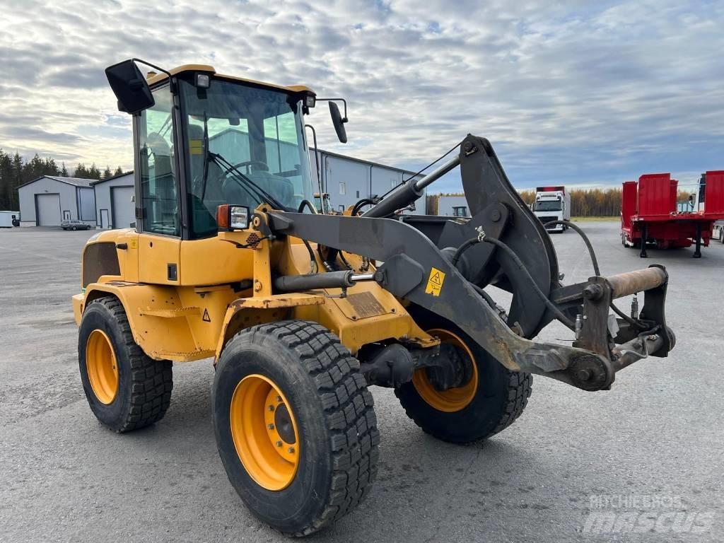 Volvo L30 G S 輪胎式裝載機
