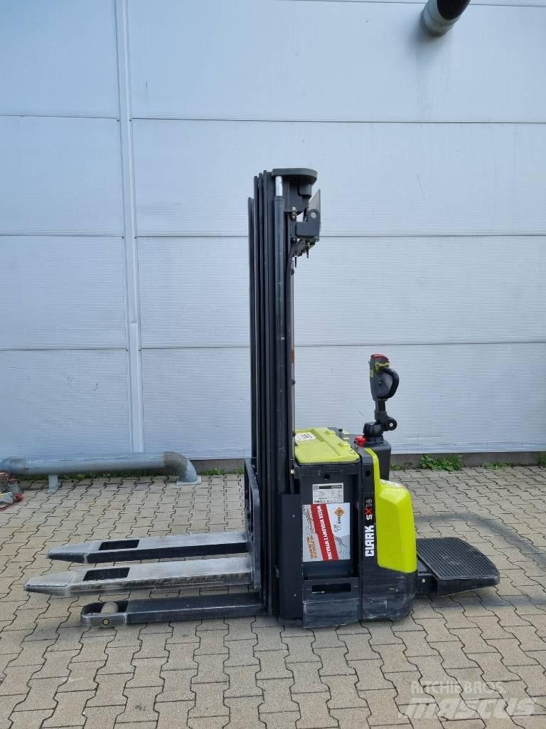 Clark SX 16 電動堆高機