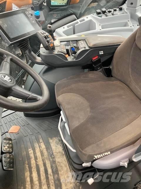 Valtra T 254 V 曳引機