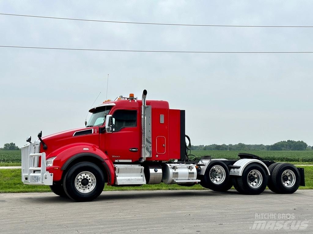 Kenworth T880 曳引機組件