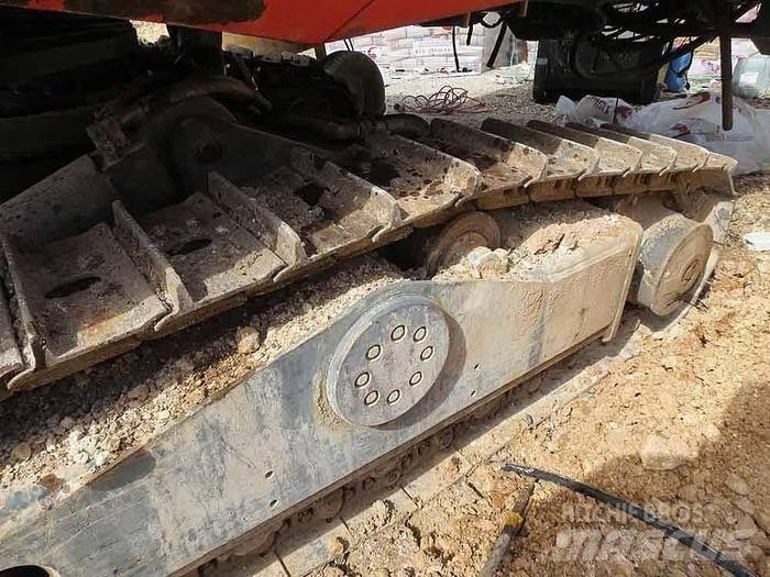 Sandvik DX780 鑽孔機
