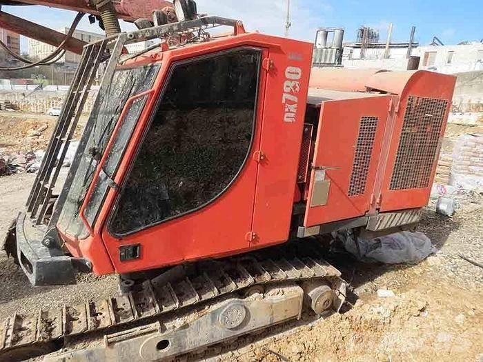Sandvik DX780 鑽孔機