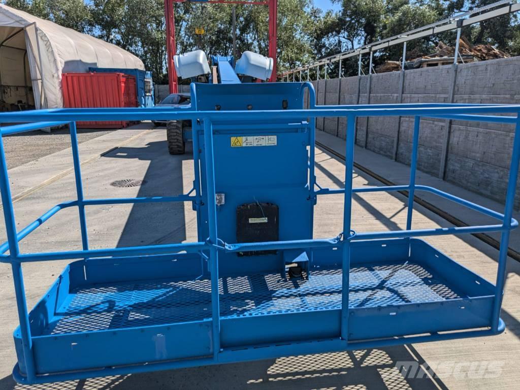 Genie S-85 伸縮臂高空作業車