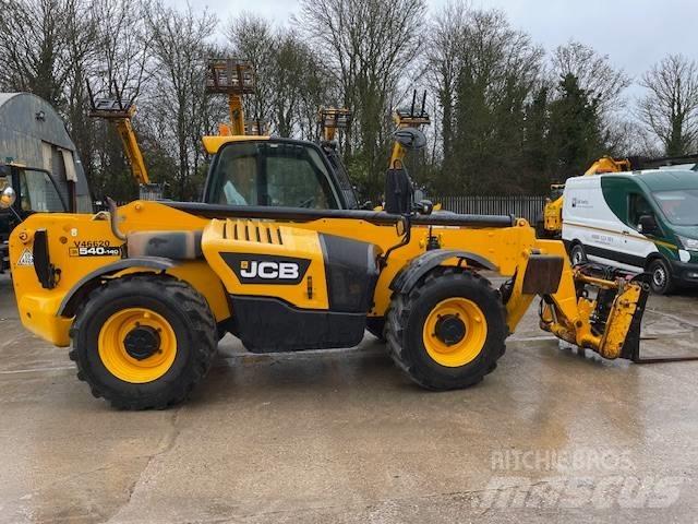 JCB 540-140 伸縮臂操作車