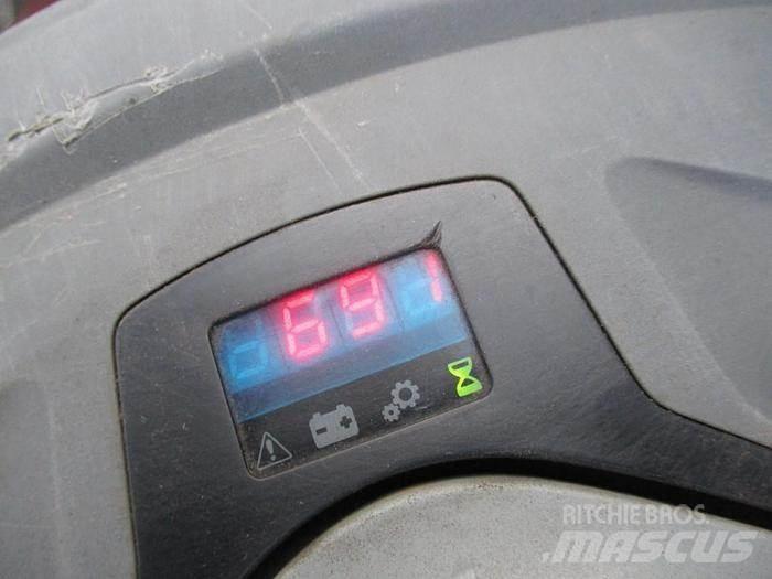 Toyota LWE 140 低架升降機