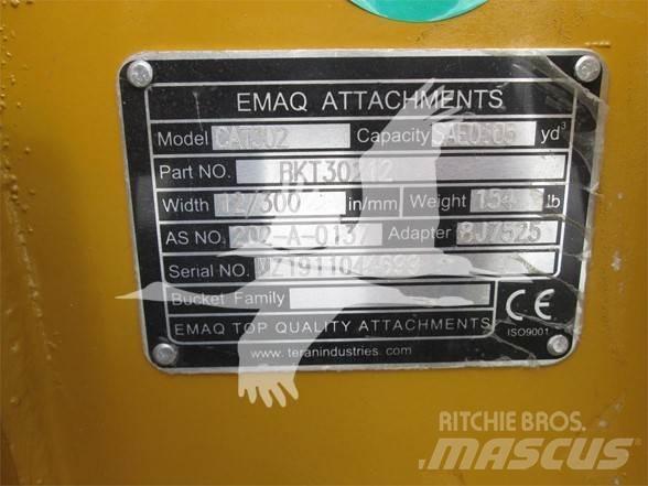 Emaq  鏟斗