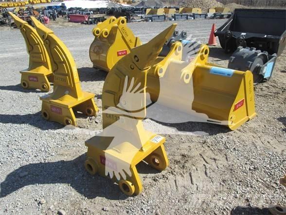 Emaq CAT320 鬆土機