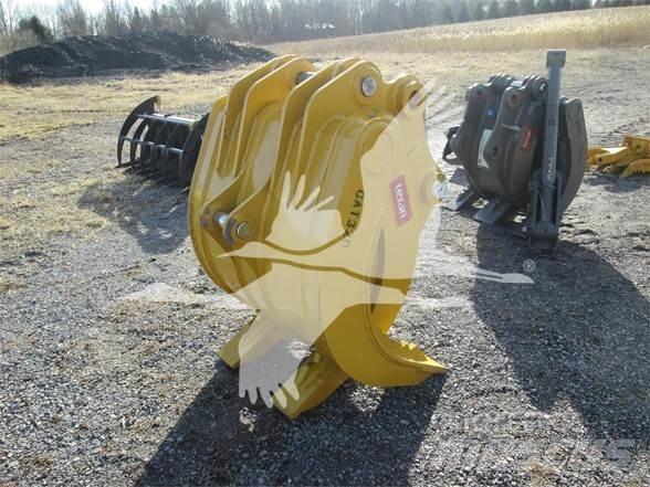 Teran CAT 320 兩爪吊夾