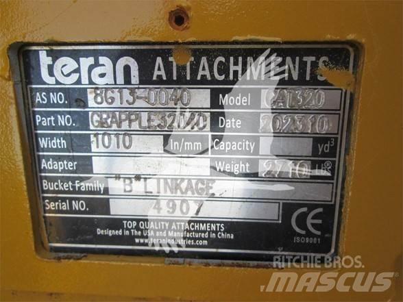 Teran CAT 320 兩爪吊夾