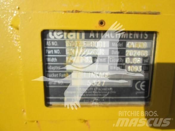 Teran CAT 320 鏟斗