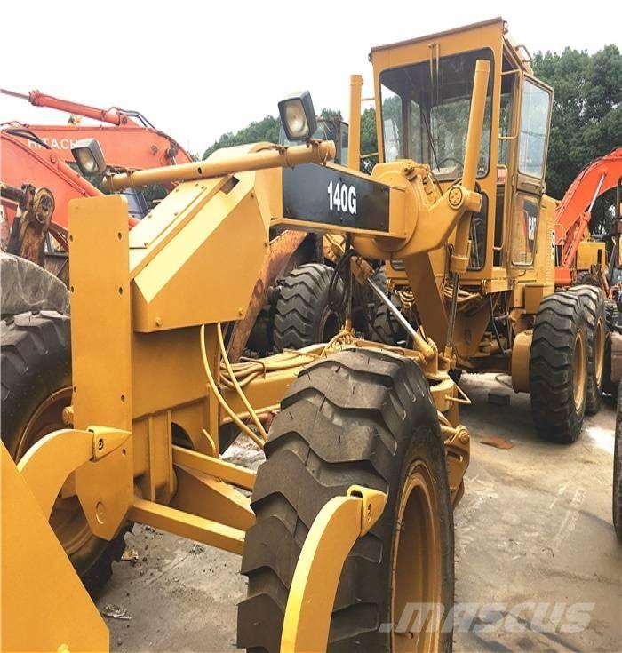 CAT 140 G 平土機