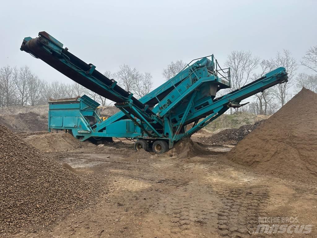 Chieftain 1400 移動式篩選機