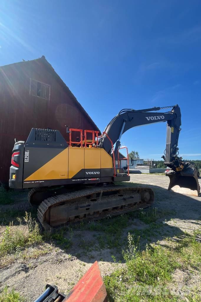 Volvo EC 250 EL 履帶式 挖土機/掘鑿機/挖掘機
