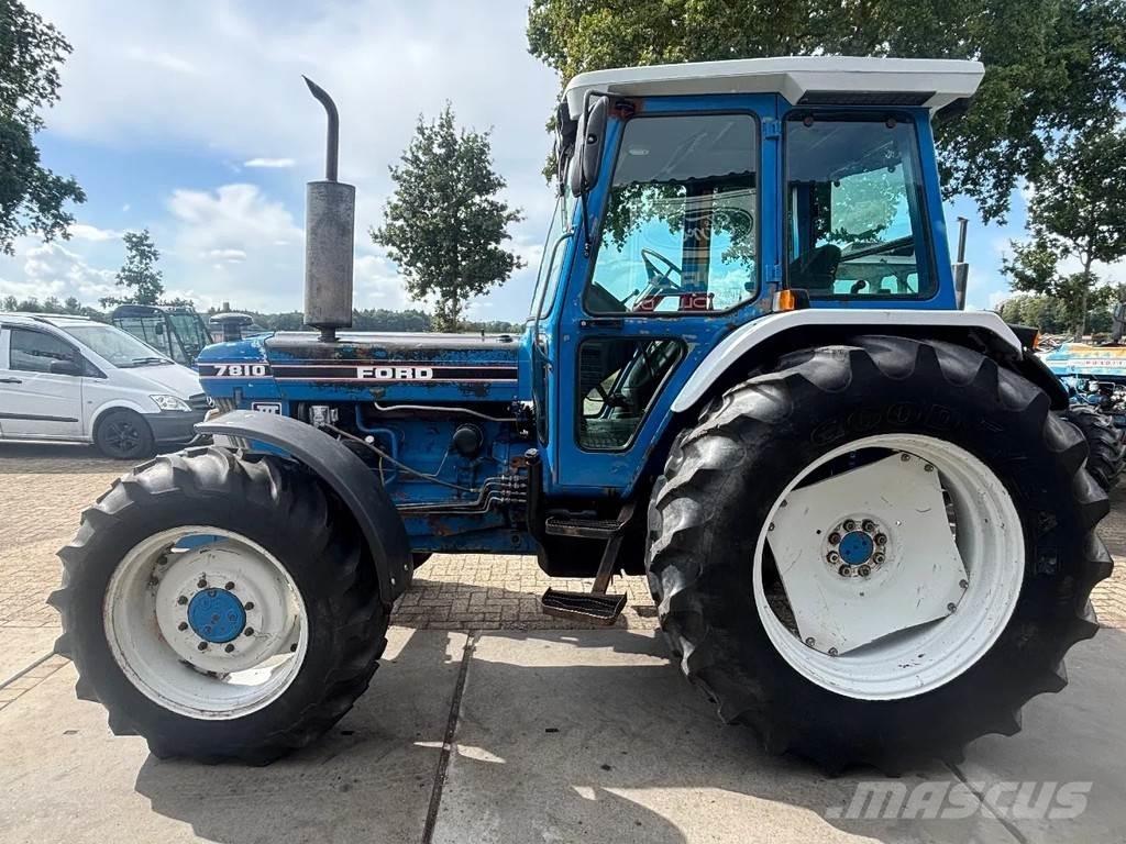 Ford 7810 曳引機