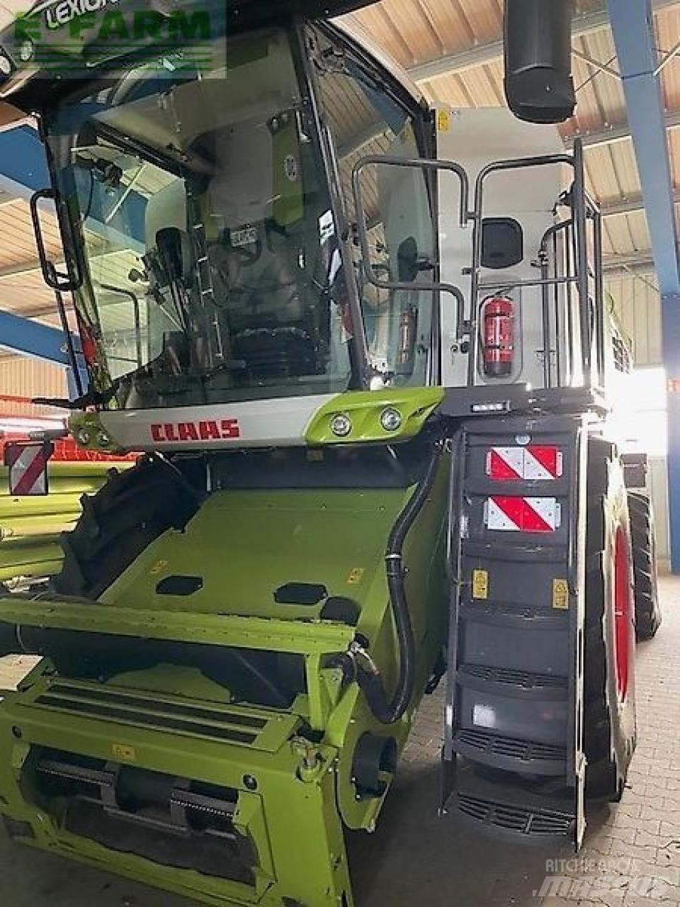 CLAAS lexion 7700 聯合收穫機