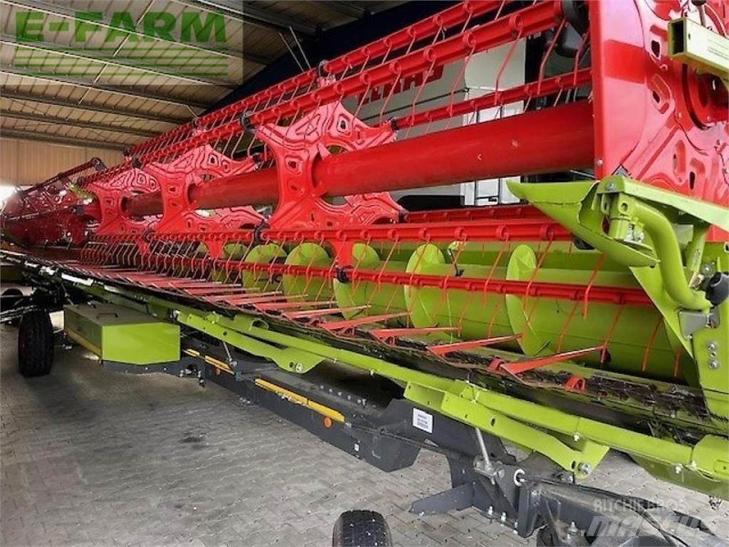 CLAAS lexion 7700 聯合收穫機
