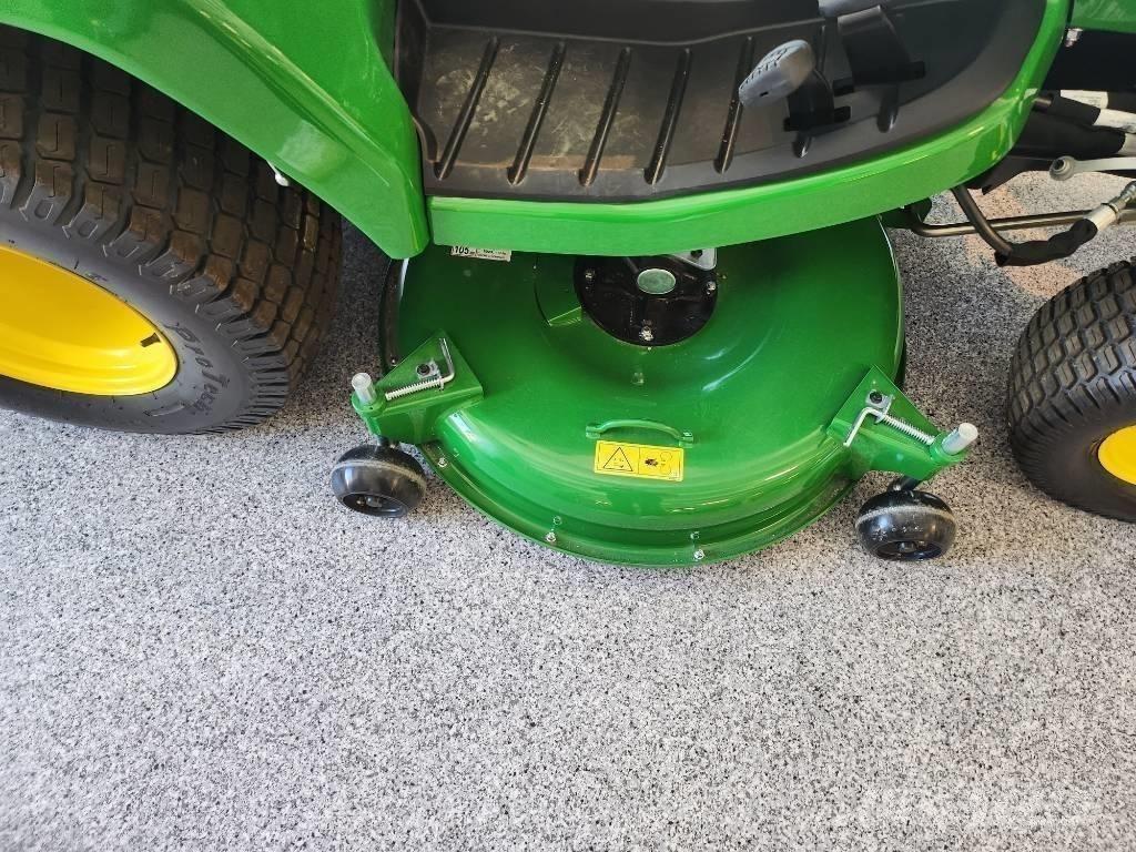 John Deere 950R 騎乘式割草機