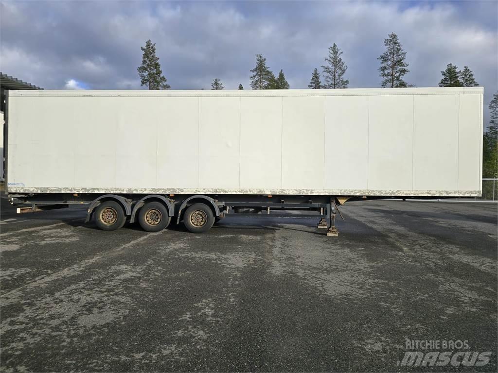 Schmitz SKO 24 箱體半拖車