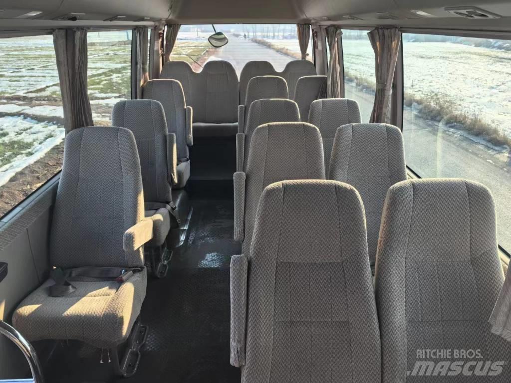 Toyota Coaster Bus 迷你巴士