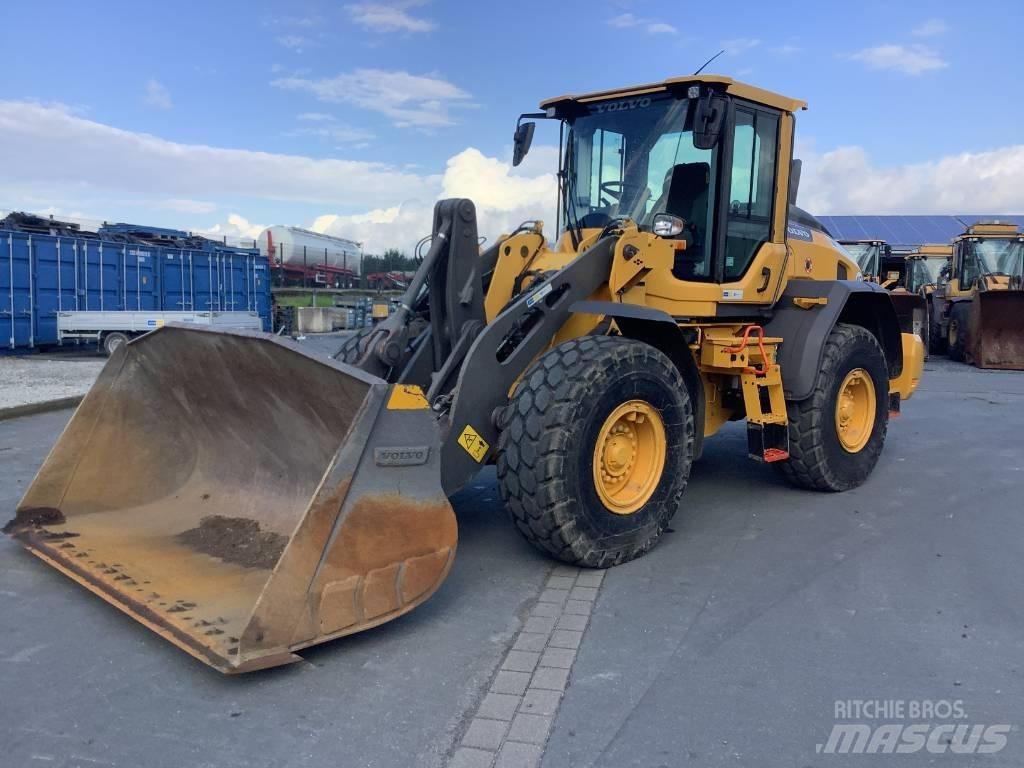Volvo L 90 H 輪胎式裝載機