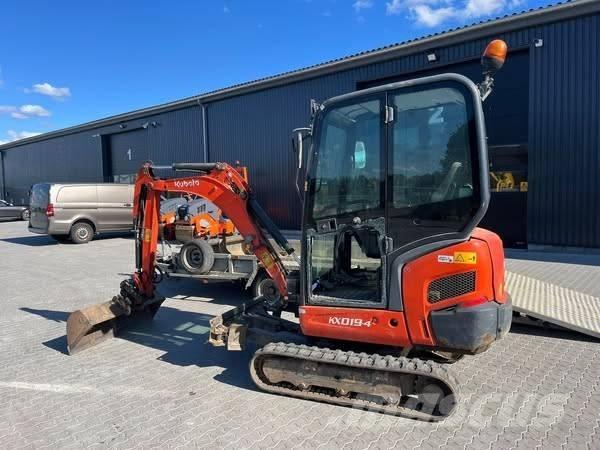 Kubota KX 19-4 小型挖土機/掘鑿機<7t(小型挖掘機)