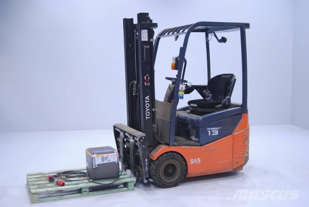 Toyota 7FBEST13 電動堆高機