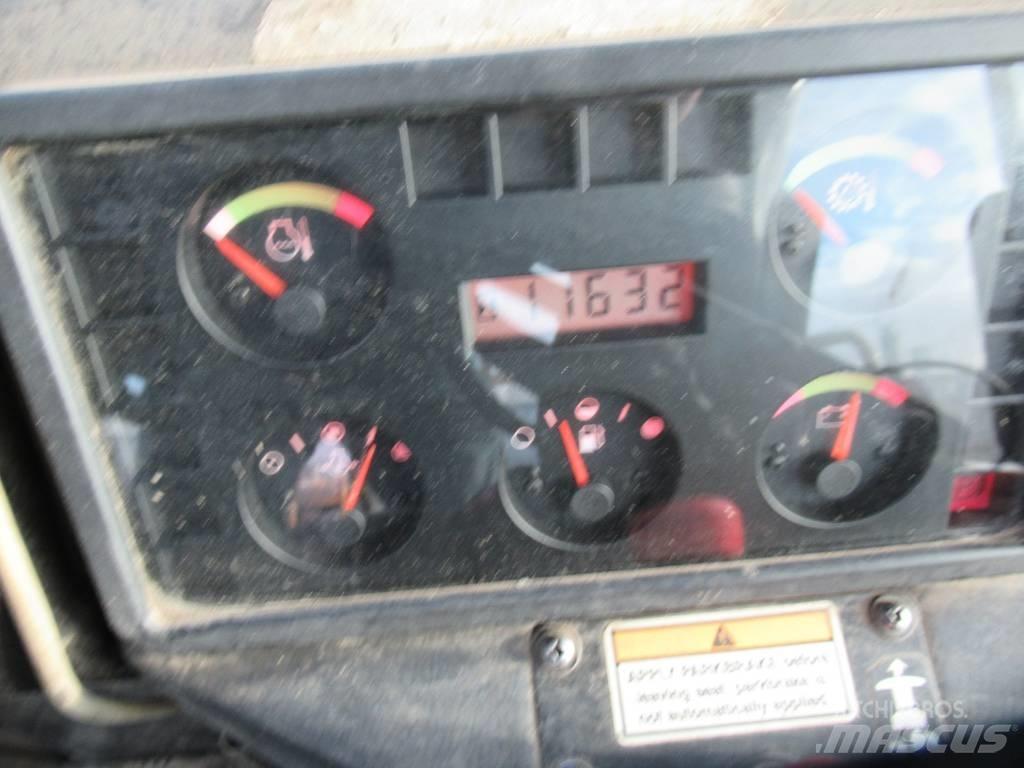 Hyster H23XM-12EC 貨櫃搬運機