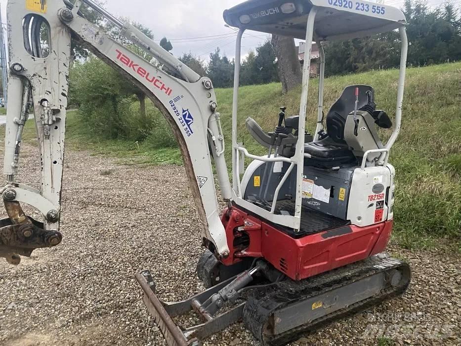 Takeuchi TB 215 R 小型挖土機/掘鑿機<7t(小型挖掘機)