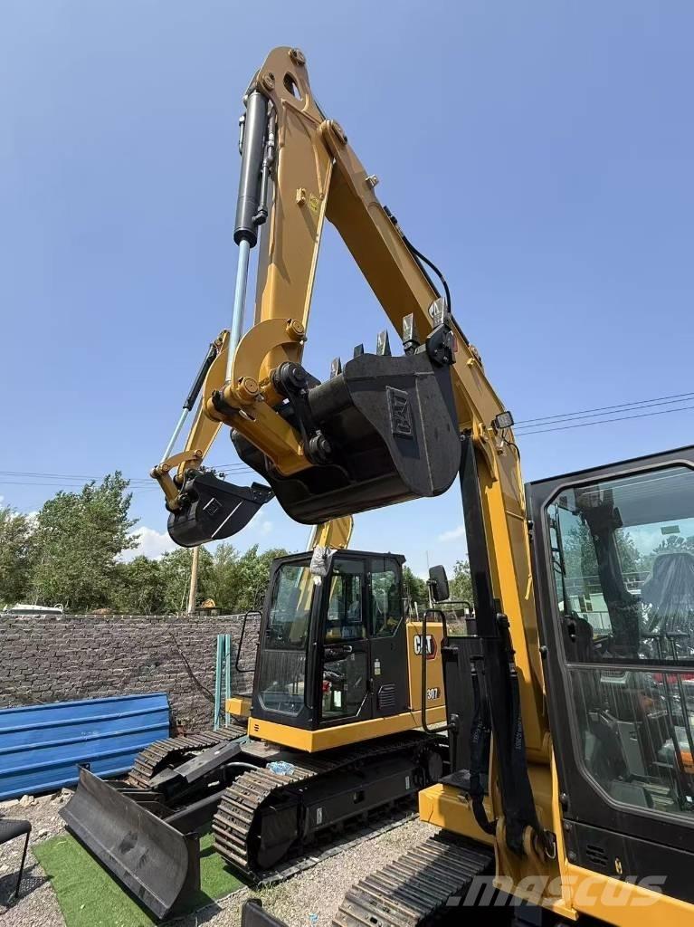 CAT 305.5 小型挖土機/掘鑿機<7t(小型挖掘機)