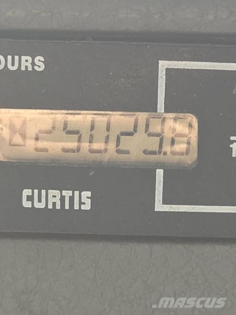 Doosan DX 300 LCA 履帶式 挖土機/掘鑿機/挖掘機