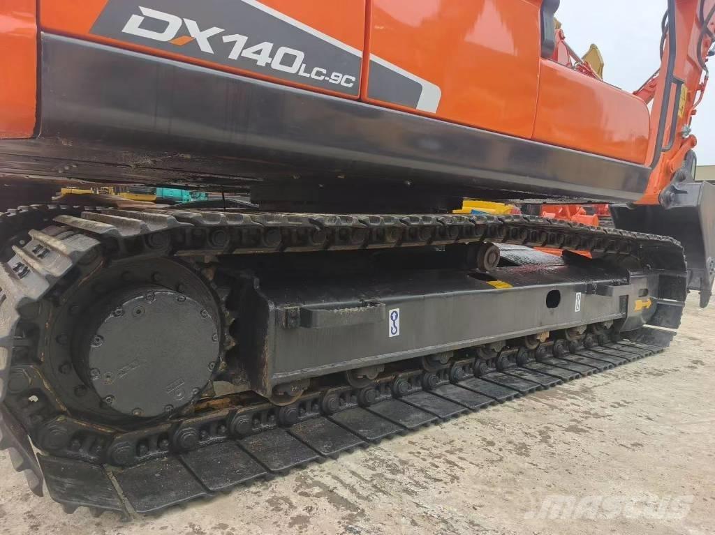 Doosan DX 140 履帶式 挖土機/掘鑿機/挖掘機