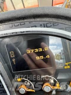 JCB 540-140 伸縮臂操作車