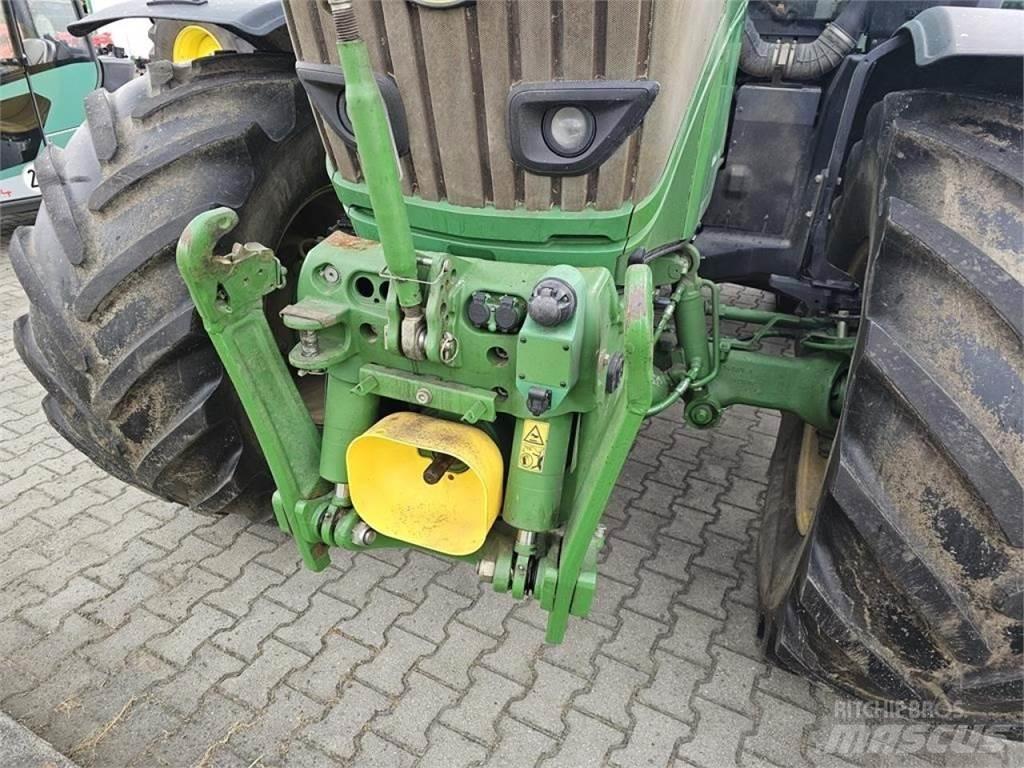 John Deere 6250 R 曳引機