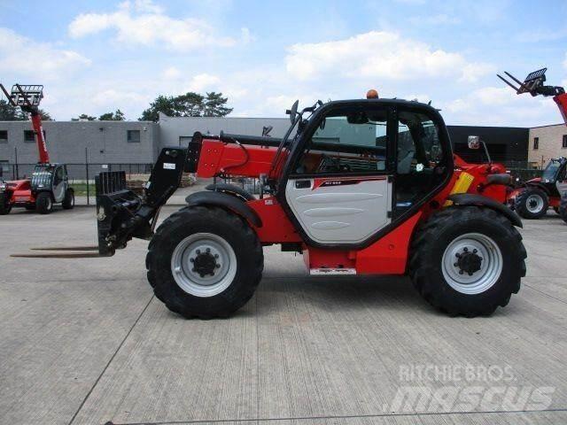 Manitou MT 933 伸縮臂操作車